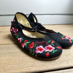 Floral Mary Jane Shoe